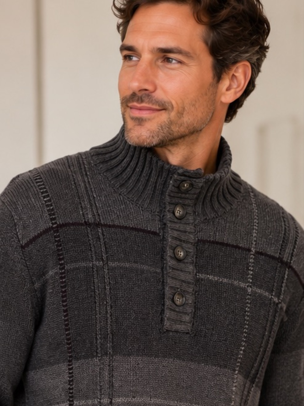 24” ptp Calvin Klein Men's Plaid Turtleneck Sweater Gray Large Like New